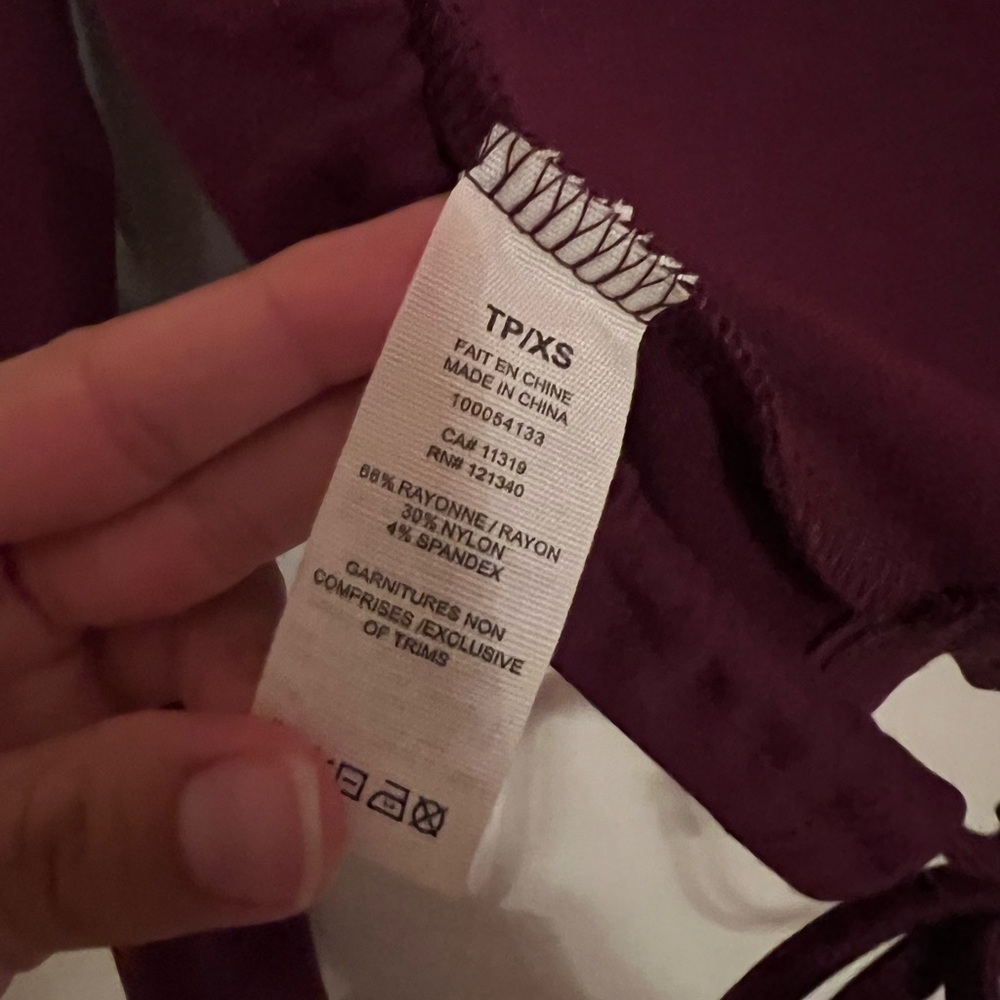 Open-Back Long Sleeve - Picture 3 of 5